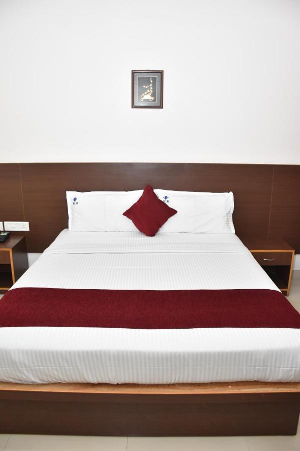 Hotel Pc Residency マイソール エクステリア 写真
