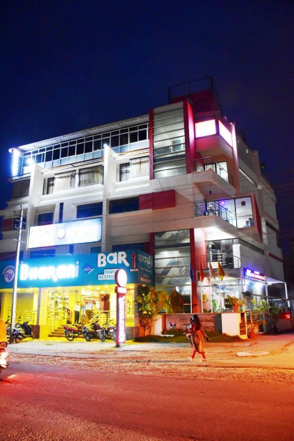 Hotel Pc Residency マイソール エクステリア 写真